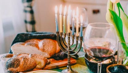 开云下载网址-法甲裁判误判后联盟纠正机制成效研判，法甲裁判被绊倒