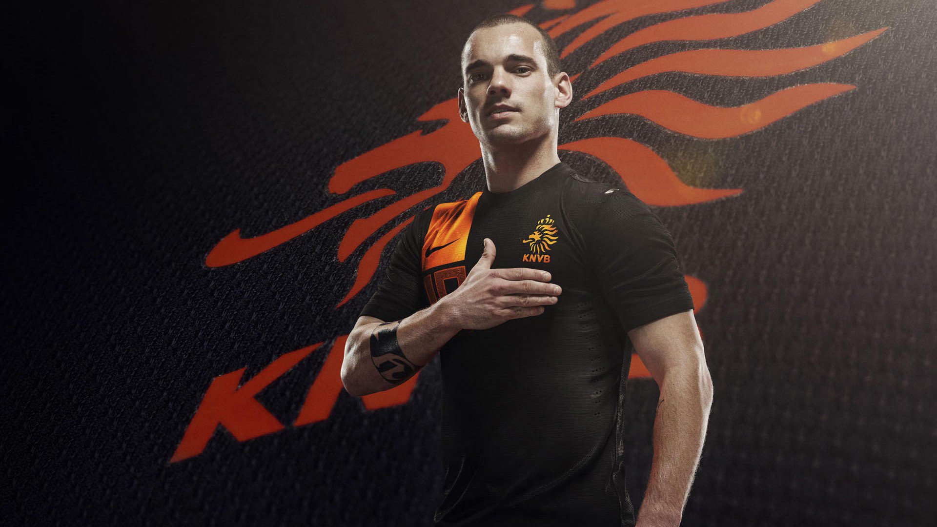 布莱克本攻防转换迅速，蓝白军团冲击升级，布莱克打法