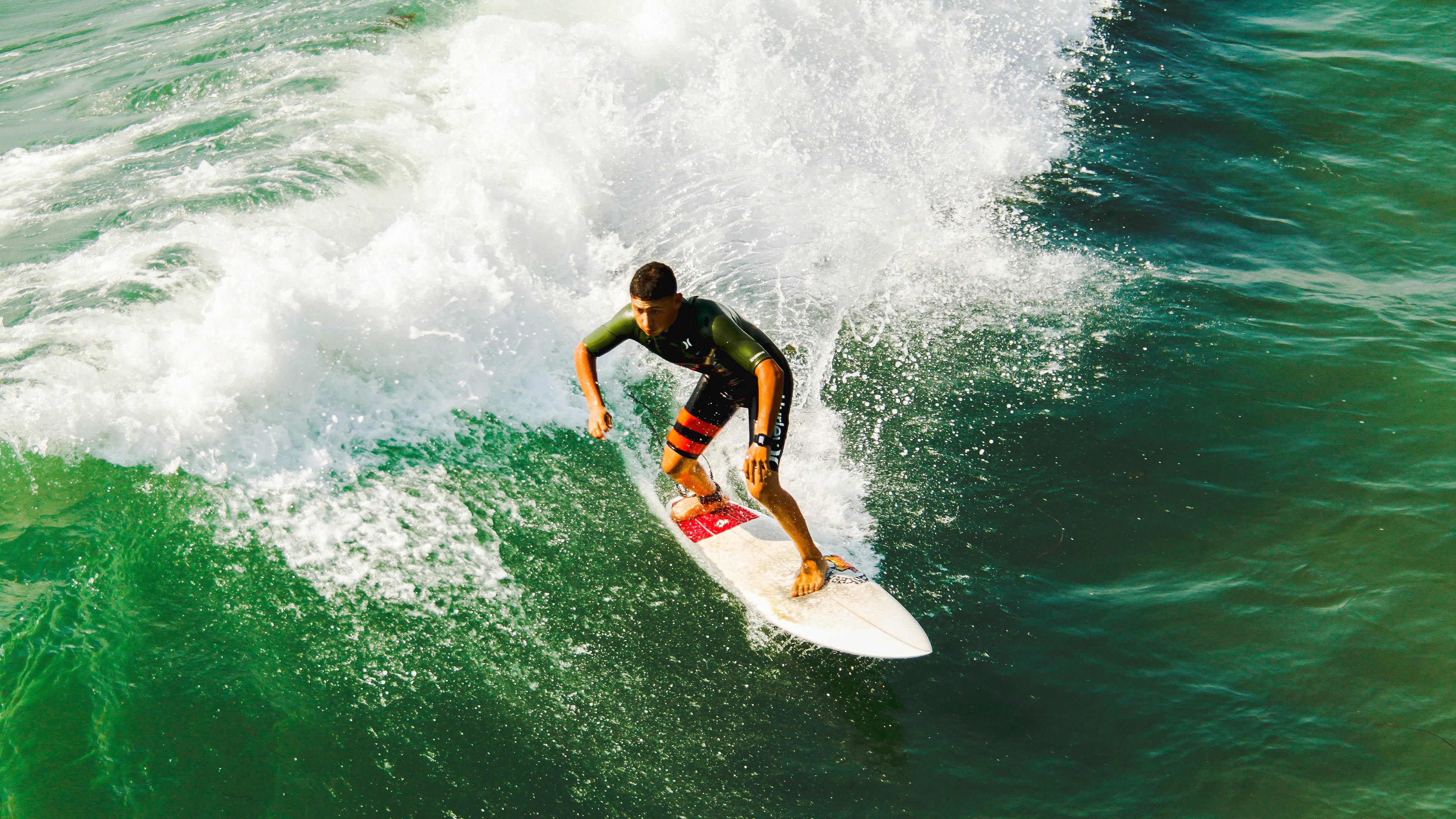 森林狼大胜热火，爱德华兹暴力隔扣引爆全场，森林狼爱德华兹定妆照